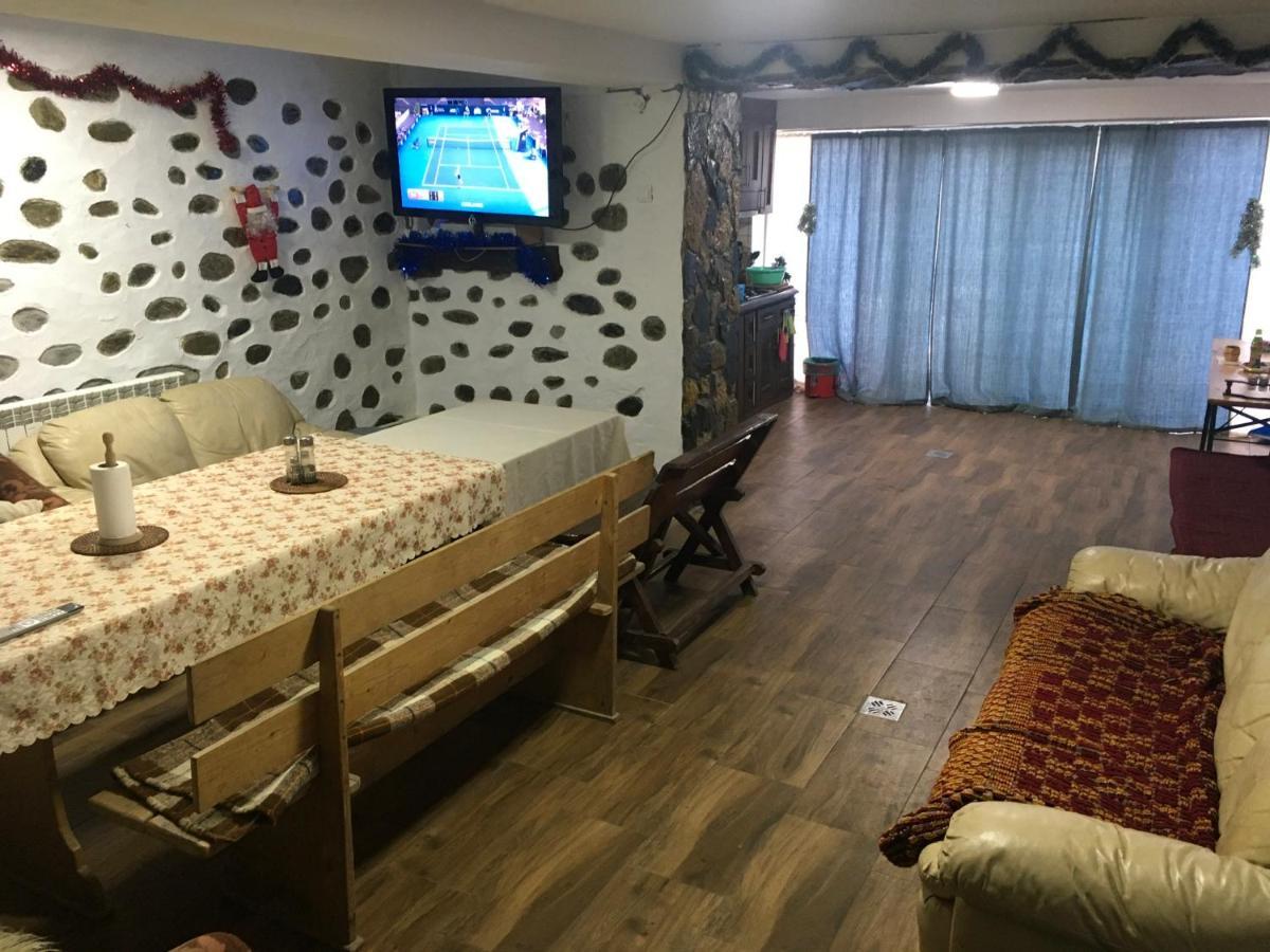 Casa Pelerinului Daire Capatineni-Paminteni Dış mekan fotoğraf