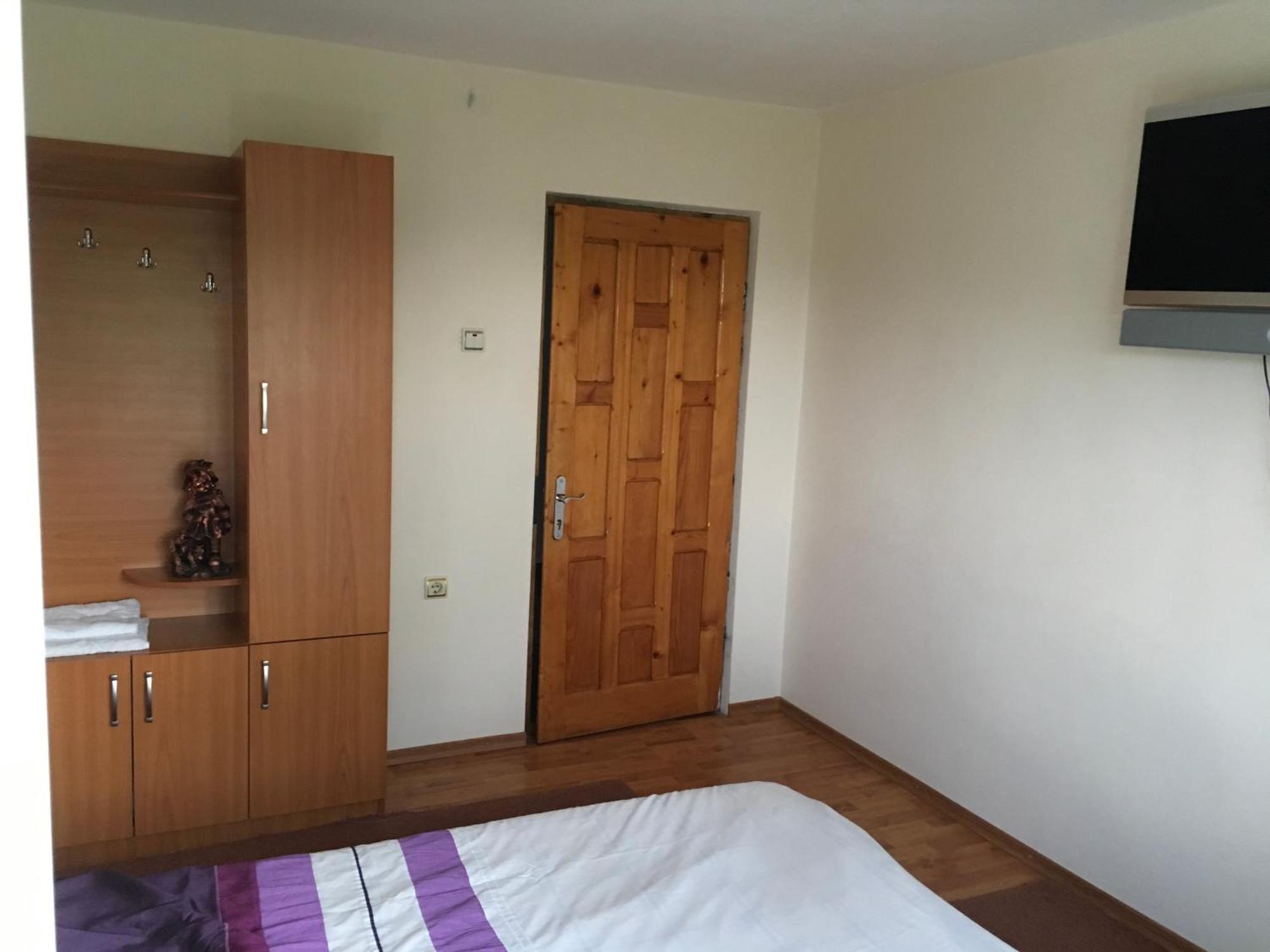Casa Pelerinului Daire Capatineni-Paminteni Dış mekan fotoğraf
